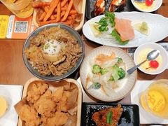 -8PINTS八品脱·日料·烧鸟·精酿小酒馆(莘庄店)