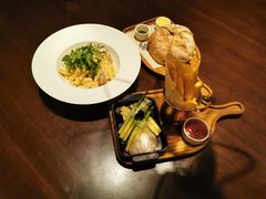 -恰餐厅及酒吧 CHAR Bar & Grill (北京丽都皇冠假日店)