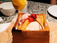 -里岛烤鱼(东港凯虹广场店)