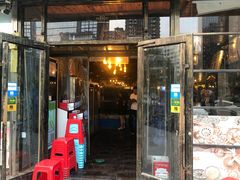 门面-小俩口烧烤东北菜(双井店)