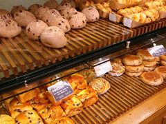 牛奶红豆面包-丁香西饼屋(桂林路店)