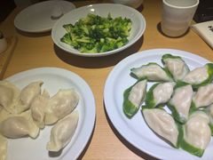 -关东小磨东北菜(上海长风大悦城店)