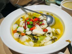 -吕氏疙瘩汤·新派鲁菜(芝罘万达店)