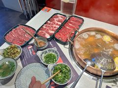-牛村来人潮汕牛肉火锅(西单店)