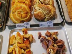 -黑草莓(重庆路店)