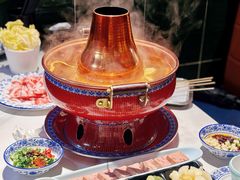 -一只羊·铜锅涮羊肉烧烤