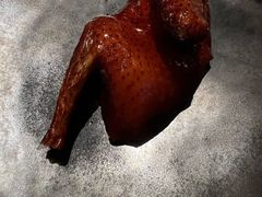 脆皮妙龄鸽-新荣记(新源南路店)