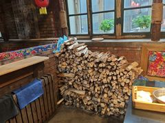 -鱼窝棚柴火铁锅炖(富山屯店)