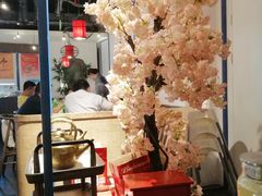 大堂-尚尚仙·酸汤猪手·猪肚鸡火锅(华联万柳购物中心店)