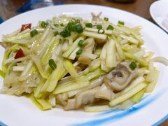韭黄炒蛏子-洲晓鲜·舟山海鲜大排档(朱家尖风景区店)