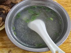 -灵山卢梅燕粉店