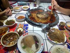 -贤合庄卤味火锅(安吉万达店)