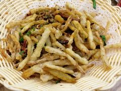 -江城燕子大排档(江汉路步行街店)