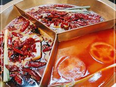 -叁口煮市井老火锅(春熙路店)