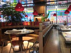 大堂-小骨煲金华砂锅(转塘金街美地店)