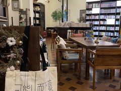 -良友书坊(安徽路店)