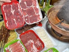 -羊家胡同·龙虾烧烤火锅(龙汇路店)
