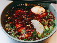 -臻老板牛肉面(光华路SOHO店)