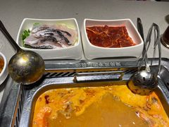 -海底捞火锅(高新万达店)