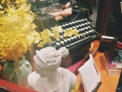 -西西弗书店&矢量咖啡(来福士广场店)
