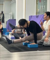 -亚太瑜伽普拉提学院