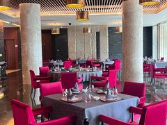 -粤尚腾香居中餐厅(首都机场希尔顿店)