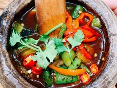 -老滇山寨•云南特色菜•地方菜•民族风情歌舞表演(金碧店)