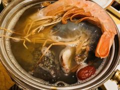 -雍和会海鲜姿造自助(湖东路店)