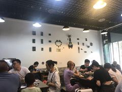 大堂-天治宣·野椒鸡(龙头寺总店)