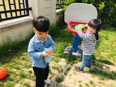 -MuaKids Garden