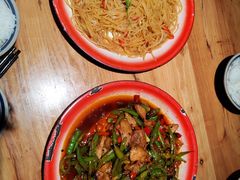 -泥糊破店小酒馆·团建聚餐(南京西路店)