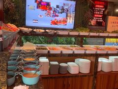 自助取餐区-鼎汇丰重庆老火锅(鞍顺园店)