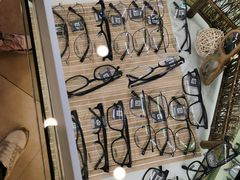 -精益眼镜(建三店)