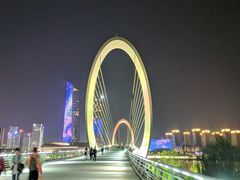 -南京眼步行桥