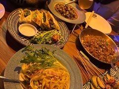 奶油培根蘑菇意大利面-双层巴士·鲜串鲜啤·团建聚会(凯德广场店)