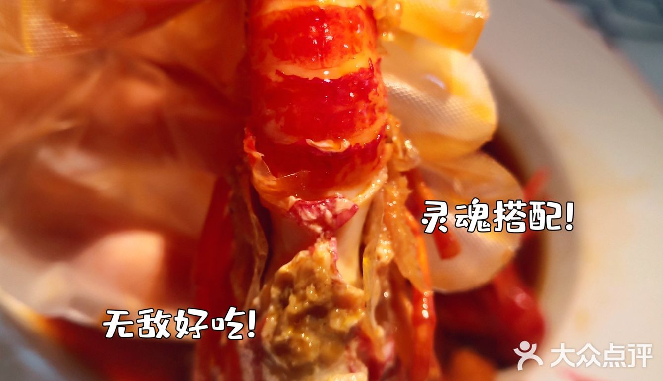 走的时候车被堵住了服务员去隔壁找车主帮忙挪车