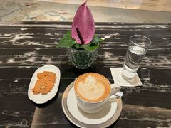 -Salon de Ville浦江汇(上海外滩华尔道夫酒店店)