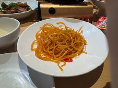 -关东小磨东北菜(上海长风大悦城店)