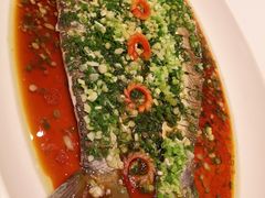 葱油蒸长江白鱼-潮上潮(南中环店)