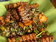 -蜗牛小馆醉乡民谣云南菜(惠新西里店)