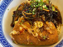 大排面-沪西老弄堂面馆(定西路店)