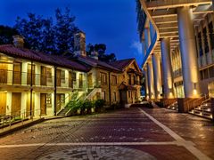 -香港大学