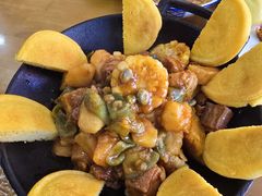 -鹤乡东北菜(崮山路店)