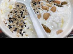 -清真老马家国华牛奶鸡蛋醪糟(正宁路店)