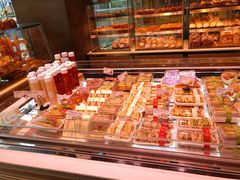 -巴黎贝甜(大宁国际商业广场店)