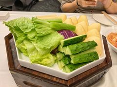 -品海楼·大连海胆锅贴馆(东港店)