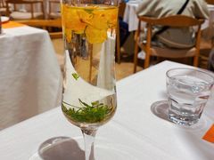 若兰莲花茶-若蘭慈·无国界素食料理(欢乐海岸店)