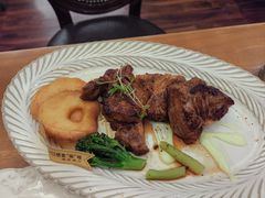 -秘密旅行Bonjour(黑金冠 江南西店)