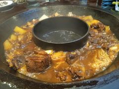 -粘豆包铁锅炖二部(温泉街店)