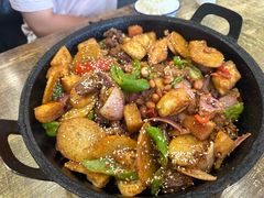 -老钟家烤羊排·敦伊阁清真餐厅胡羊焖饼